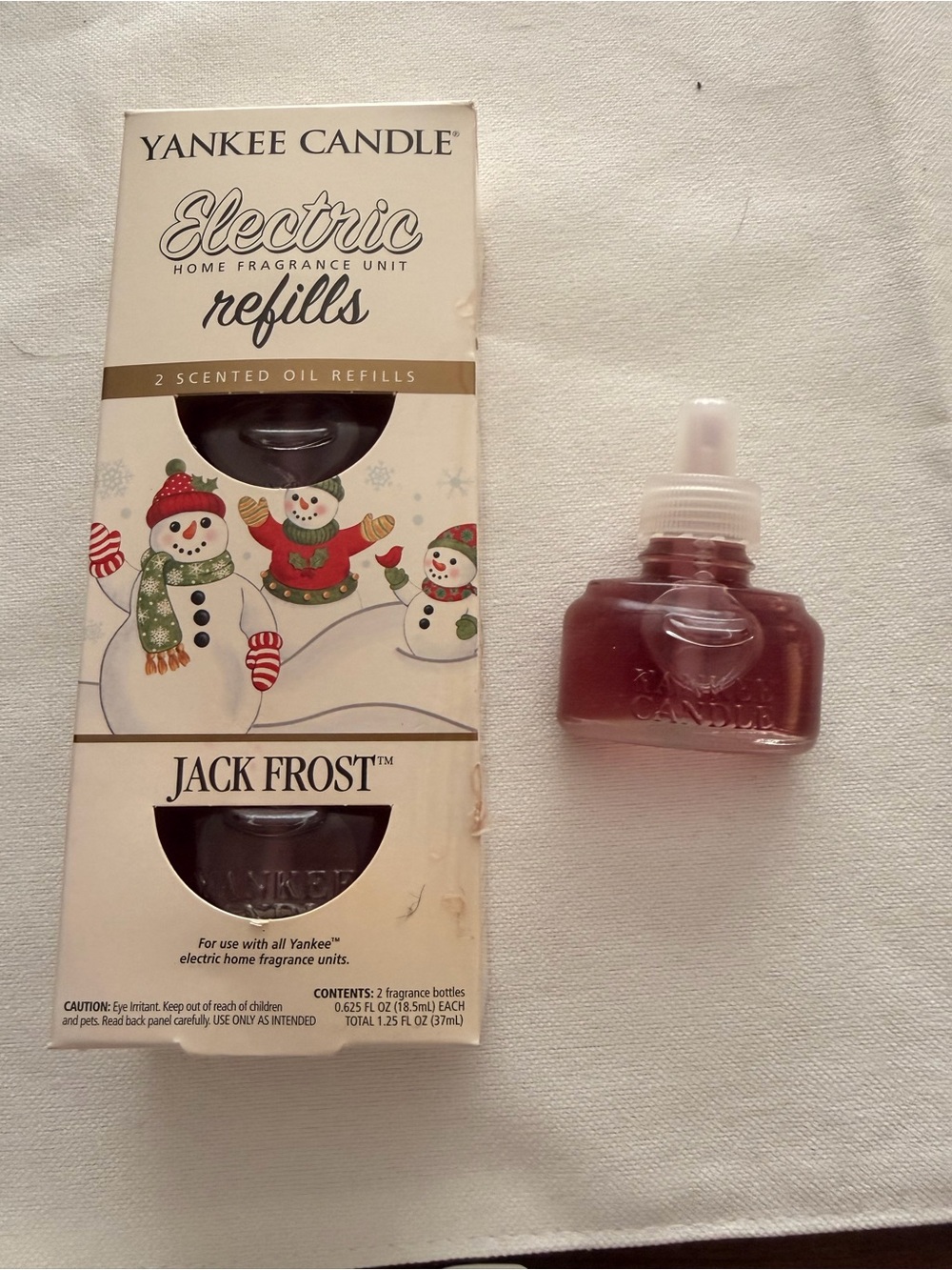3 Yankee Candle Jack Frost Electric Fragrance Refills - Red and White